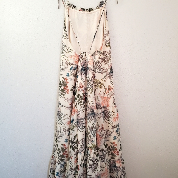 Melrose and Market Floral Spring Dress size Large adjustable straps - Picture 2 of 6